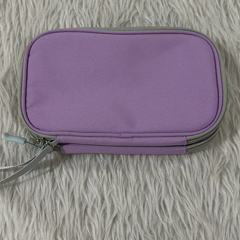 Fyy purple Nintendo ds carrying case - Picture 2 of 5